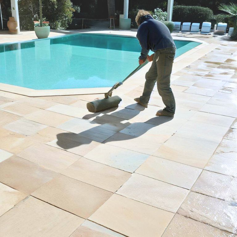 Nettoyer une terrasse de piscine en pierre